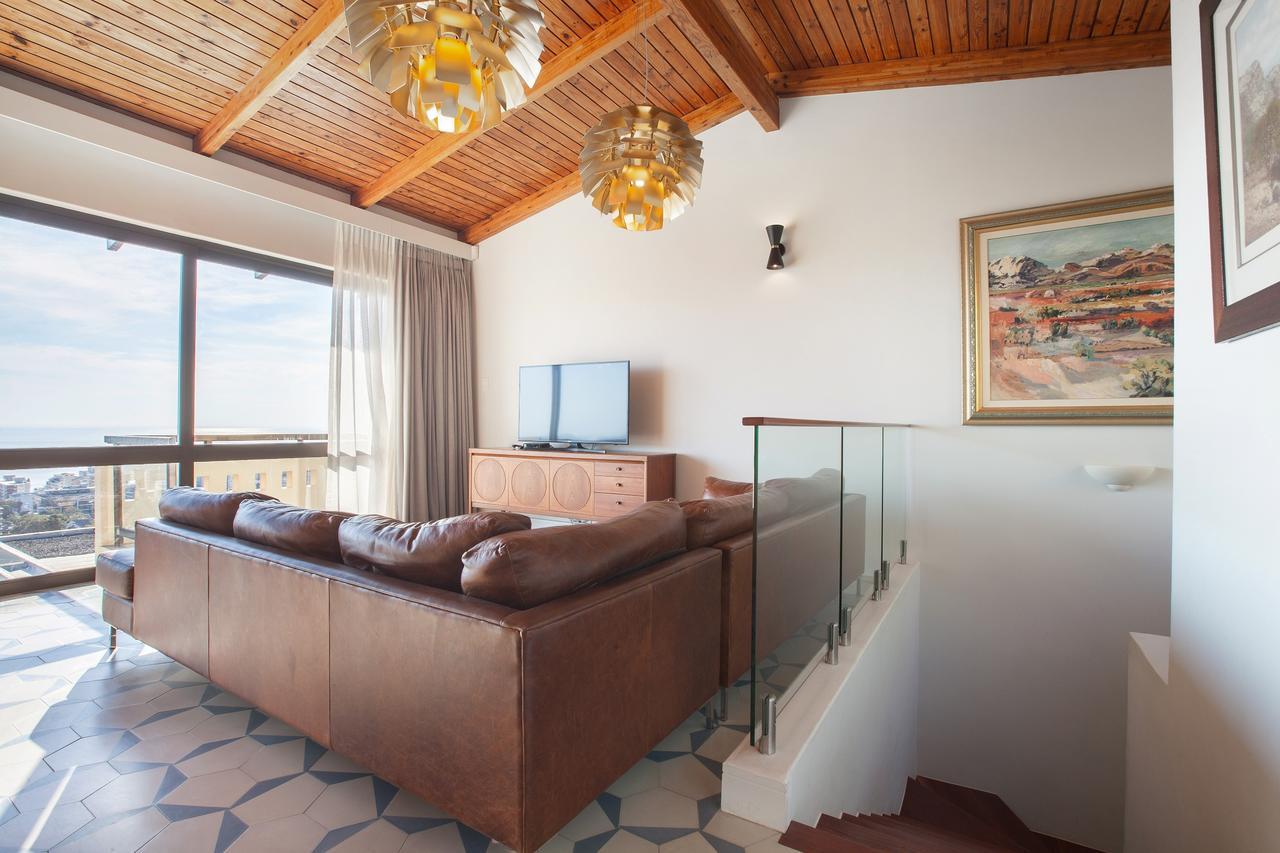 Chamonix 16 By Ctha Appartement Kaapstad Buitenkant foto