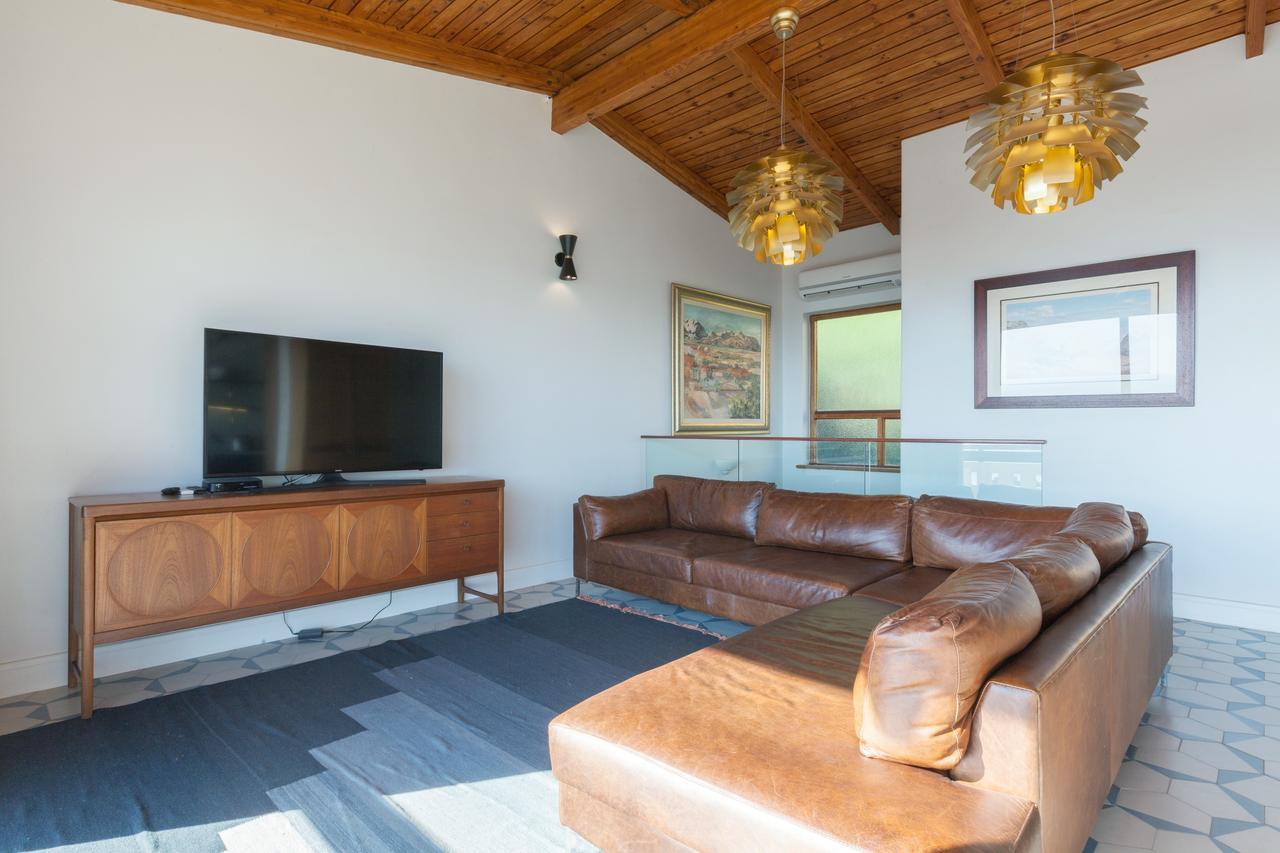 Chamonix 16 By Ctha Appartement Kaapstad Buitenkant foto